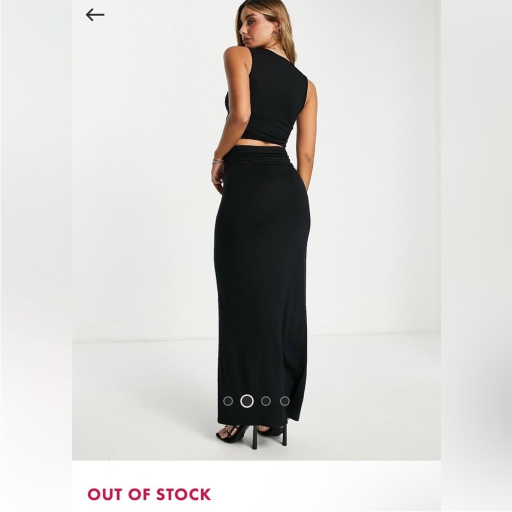 ASOS Design Plunge Ruched Maxi Dress - Picture 2 of 4